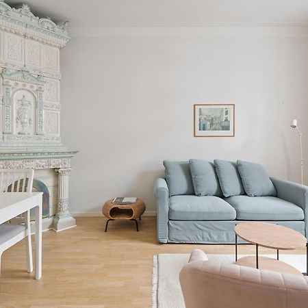 Wehost Fabulous 2Br In Prestigious Punavuori @Iso Roobertinkatu 26 Helsingfors Eksteriør bilde