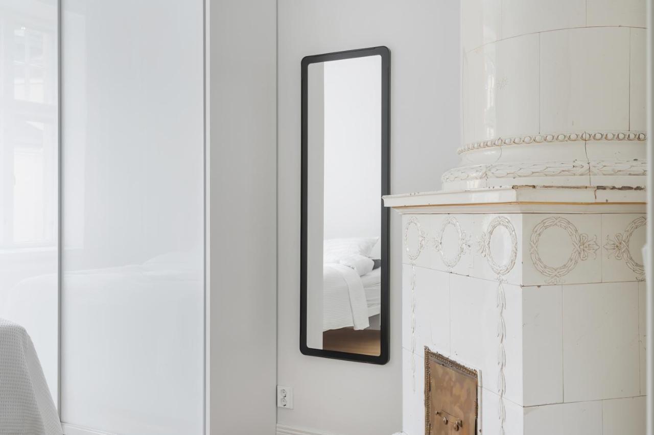 Wehost Fabulous 2Br In Prestigious Punavuori @Iso Roobertinkatu 26 Helsingfors Eksteriør bilde