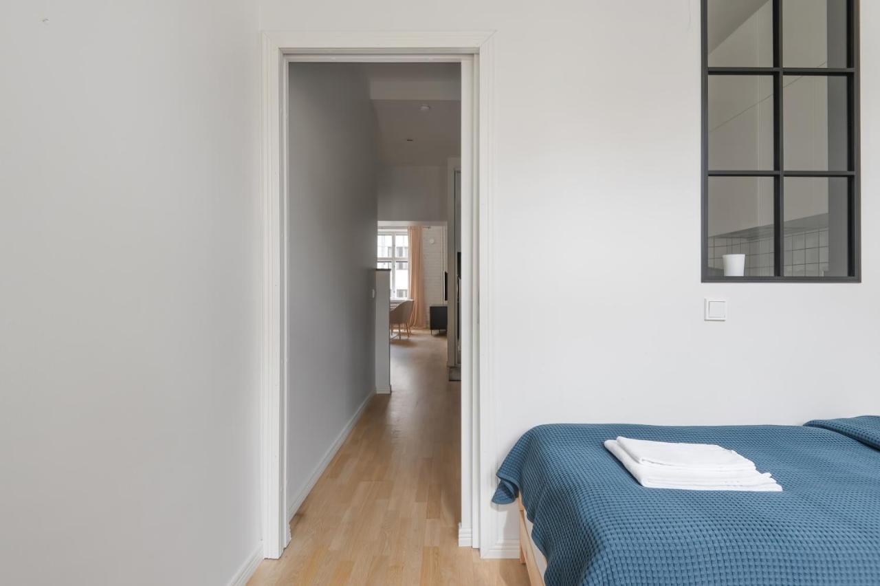 Wehost Fabulous 2Br In Prestigious Punavuori @Iso Roobertinkatu 26 Helsingfors Eksteriør bilde