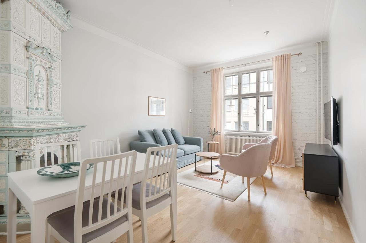 Wehost Fabulous 2Br In Prestigious Punavuori @Iso Roobertinkatu 26 Helsingfors Eksteriør bilde