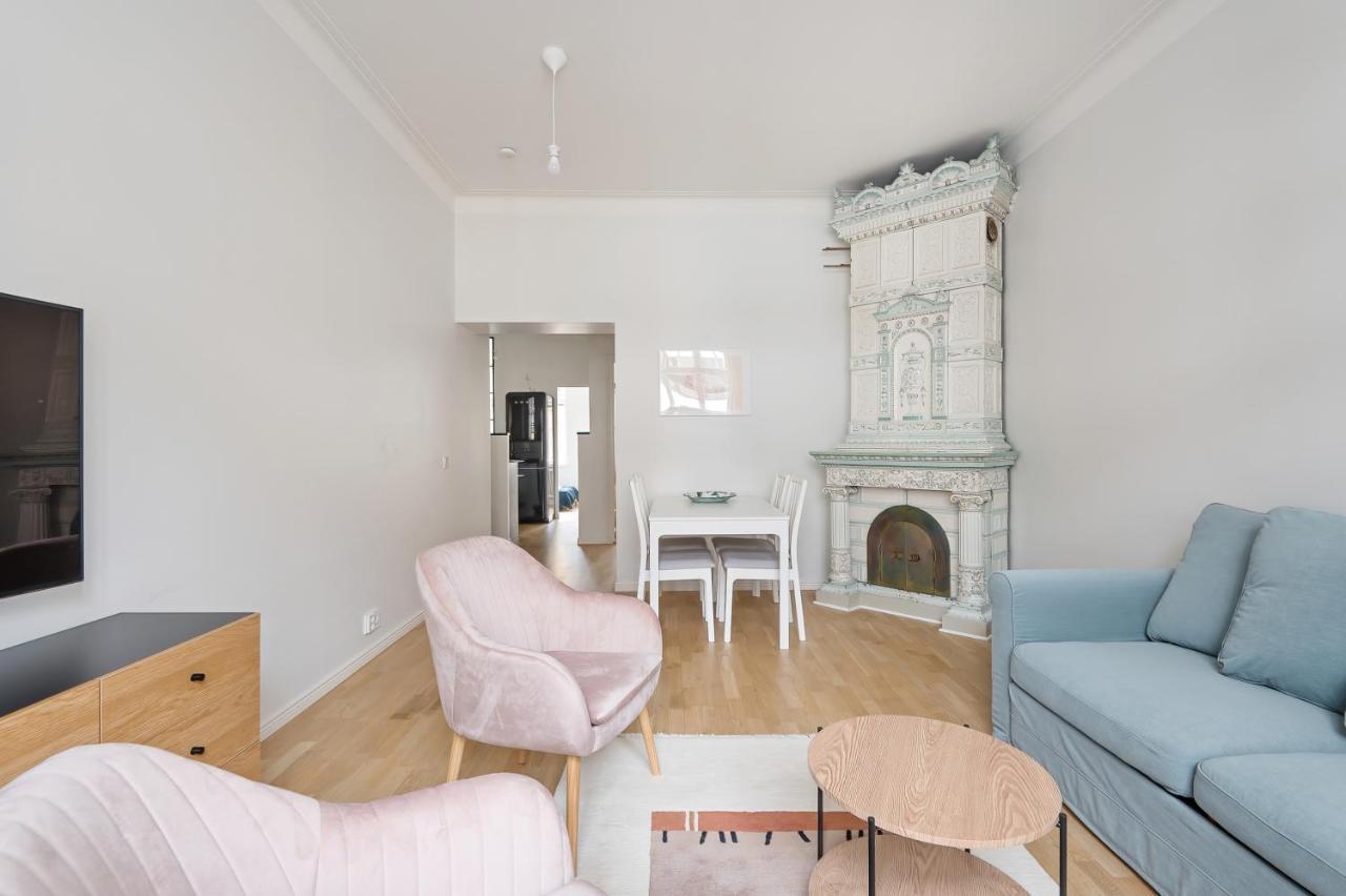 Wehost Fabulous 2Br In Prestigious Punavuori @Iso Roobertinkatu 26 Helsingfors Eksteriør bilde